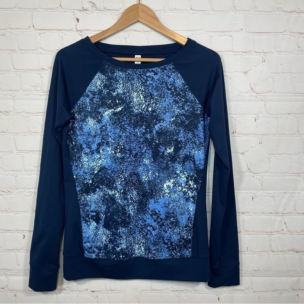 Under Armour Shirt Womens XS Blue All Season Gear Fitted Pockets Pullover
